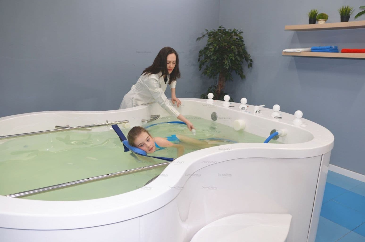Ванна водолечебная «Хаббарда» для подводного душ-массажа  Physiotechnica 