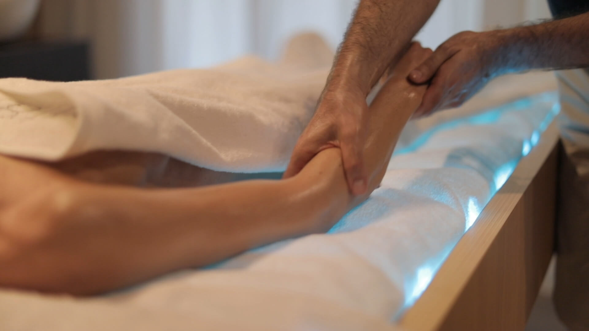 Массажный стол SPA DREAM WATER PACK картинки Lemi 853 RN 