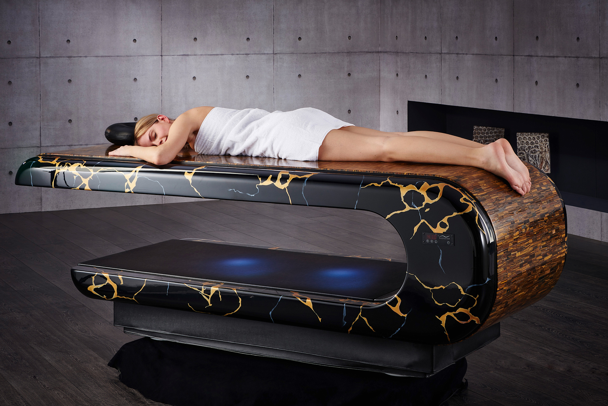 Массажный стол SQUARE WET MASSAGE TABLE  купить картинки