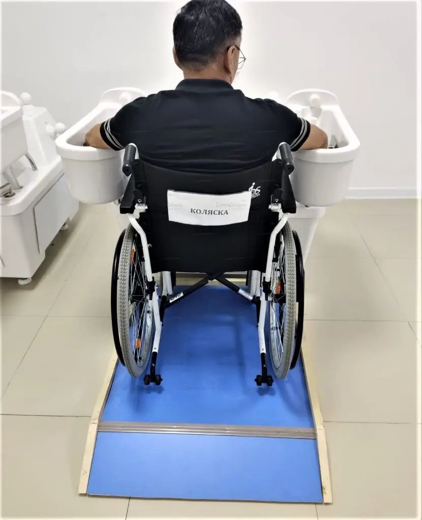 Ванна 4-х камерная гидрогальваническая Истра-4К  Physiotechnica 