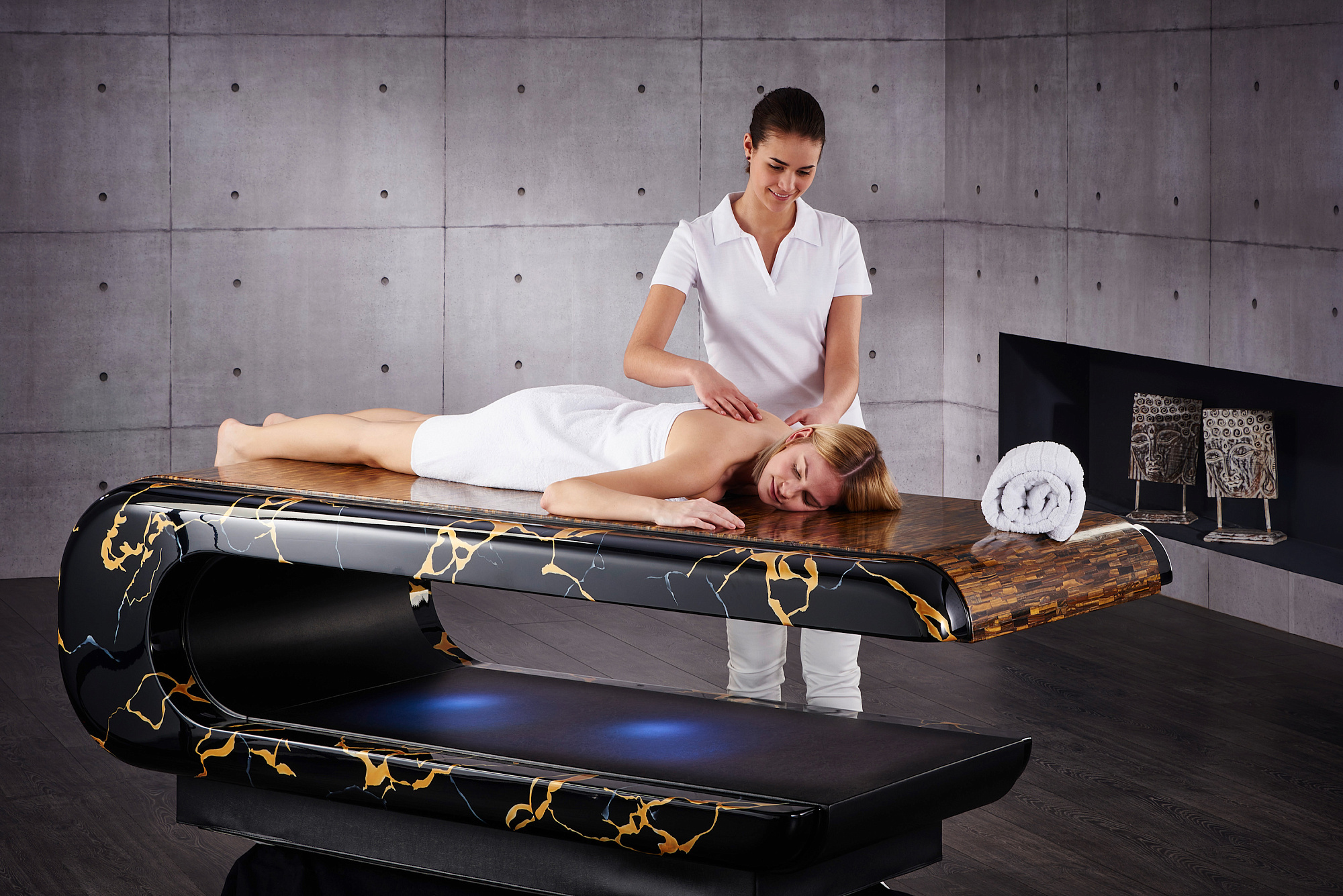 Массажный стол SQUARE WET MASSAGE TABLE  купить картинки