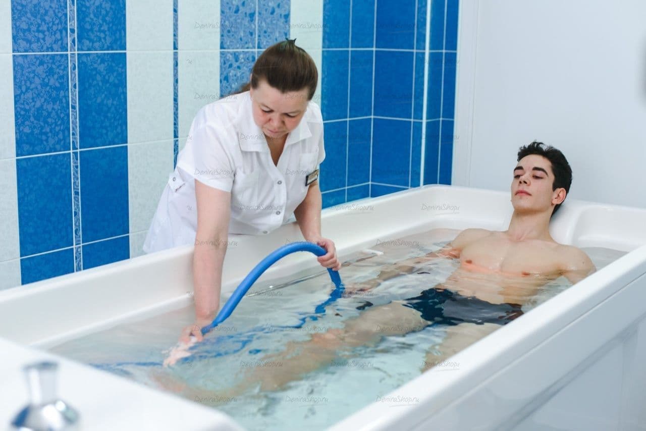 Ванна водолечебная «Гольфстрим» для подводного душ-массажа  Physiotechnica 