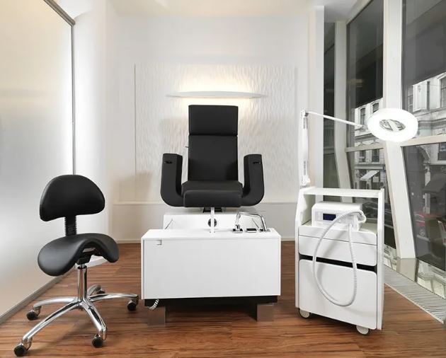 Многофункциональное педикюрное кресло Gharieni PediSpa Square фото и картинка купить в Москве 